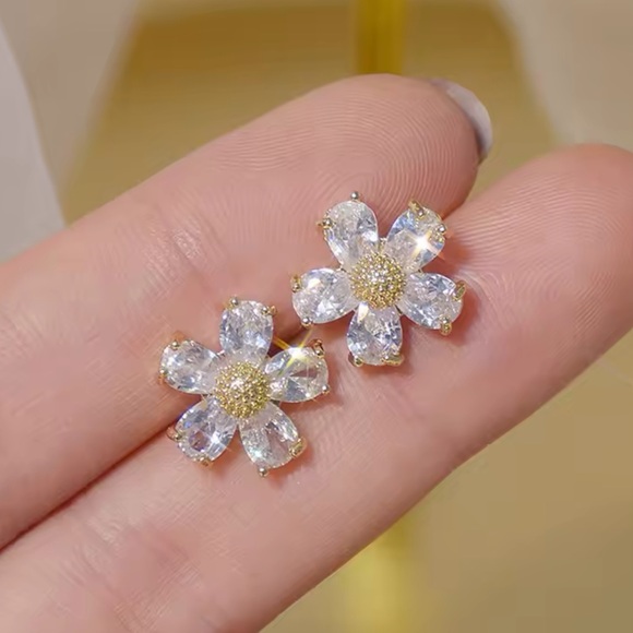 Gold Filled Floral Cubic Zirconia Earrings - Picture 1 of 1